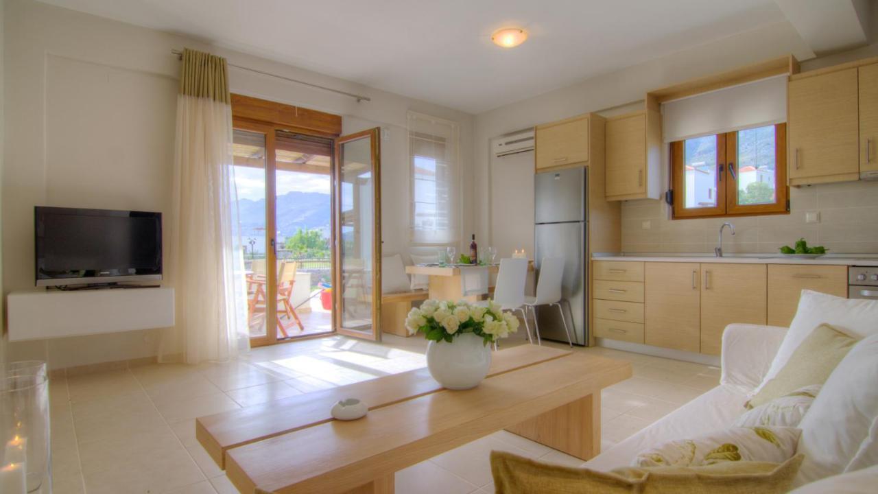 Gasparakis Villas 플라키아스 외부 사진